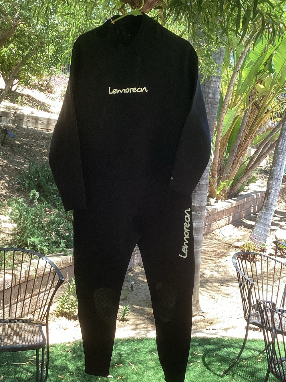 Black Neoprene Wetsuit NEVER WORN